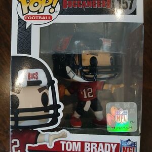 Tom Brady💥💥💥Funko Pop! NFL Buccaneers Red and Black Figure